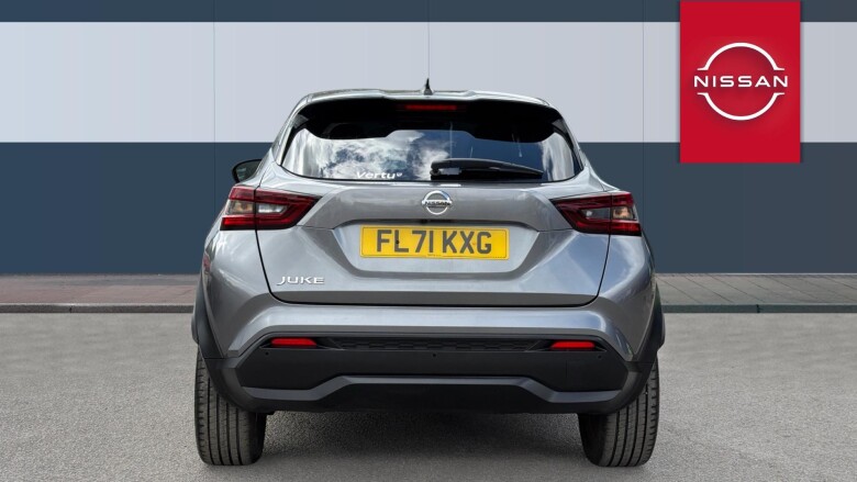 Nissan Juke 1.0 DiG-T 114 Tekna 5dr Petrol Hatchback